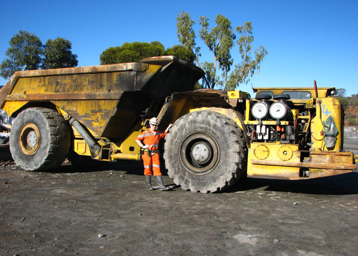 Underground truck